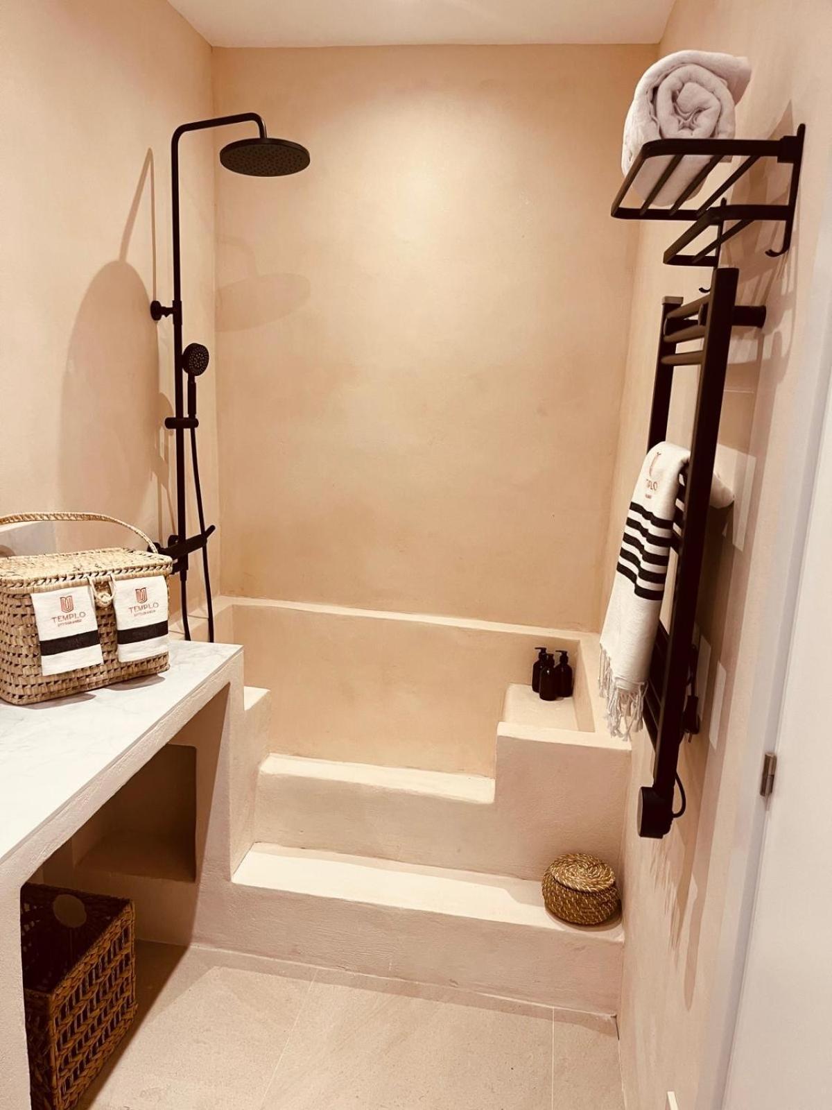 Apartment Templo